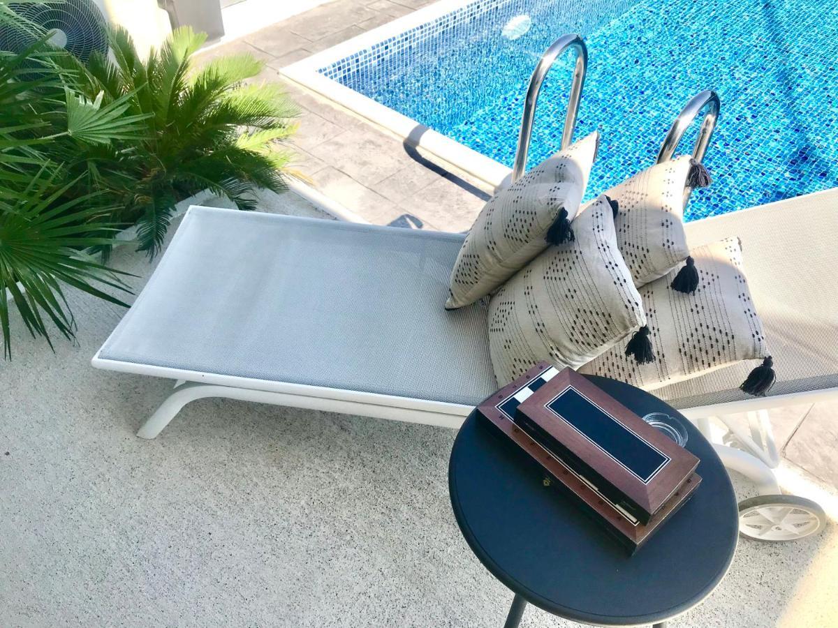 Vila Almihauss - Adults Only *